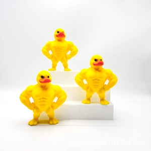 Jouet de voiture muscle personnalisé en forme de canard jaune, décoration de bureau créative en plastique, bijou, blague pratique - Product Image 6