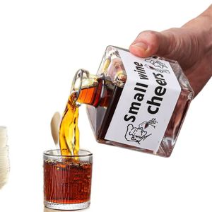 الأفضل مبيعًا ، فيلم مربع من سدادة خشبية قابلة للانكماش مناسبة للويسكي والفودكا والجين وبراندي والنبيذ - Product Image 3