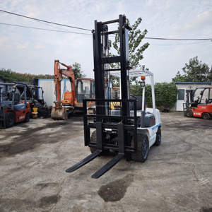 Low Price <b>Used</b> TCM Mini Forklift FD30 3 Tons Forklift TCM FD30 Forklift With Good Performance Hot Sale - Product Image 5