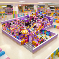 Équipement de jeu souple certifié pour aires de jeux intérieures commerciales, fabricant de châteaux gonflables et toboggans personnalisés pour parcs d'attractions