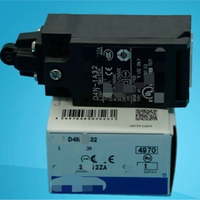 Pengontrol Mesin NJ301-1100 CPU EtherCAT Kontrol Gerak Otomatisasi Mesin Kontrol Gerak Multi-Axis EtherCAT