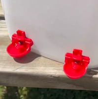 Abreuvoirs en plastique de nouvelle conception pour poulets, coupelles à eau pour poulets, abreuvoirs à mamelons horizontaux
