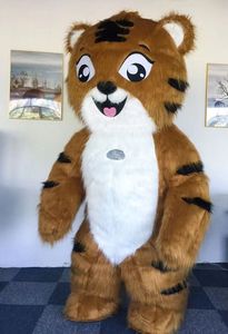 <span class=keywords><strong>Costume</strong></span> <span class=keywords><strong>de</strong></span> peluche gonflable en fourrure <span class=keywords><strong>de</strong></span> tigre mignon, <span class=keywords><strong>costume</strong></span> <span class=keywords><strong>de</strong></span> Promotion d'halloween Cosplay, <span class=keywords><strong>costume</strong></span> gonflable d'animal, taille libre - Product Image 4