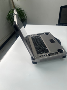 Skywalker G15 Chuyên Nghiệp 2.4Ghz <span class=keywords><strong>Drone</strong></span> Điều Khiển Từ Xa Dài Phạm Vi Mặt Đất Trạm Điều Khiển Chuyến Bay Làm Hợp Kim Pin-Powered - Product Image 2