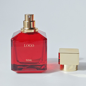 <span class=keywords><strong>Profumo</strong></span> Unisex Misterioso Orientale Legnoso Muschiato con Fragranza di Mandorla e Ambra 50ML, <span class=keywords><strong>Profumeria</strong></span> di Nicchia di Lusso OEM per Marchi di Alta Gamma - Product Image 3