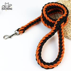 Venta al por mayor de cuerda trenzada de un solo ocho hilos de moda atractivo colorido hecho a mano de algodón trenzado fuerte cuerda correas para perros - Product Image 1