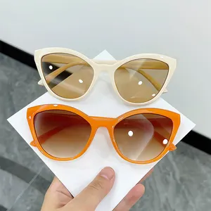 Yeni varış kedi göz güneş gözlüğü bayanlar Vintage turuncu kahverengi çerçeve gözlük Trend güneş gözlüğü gölge kadınlar