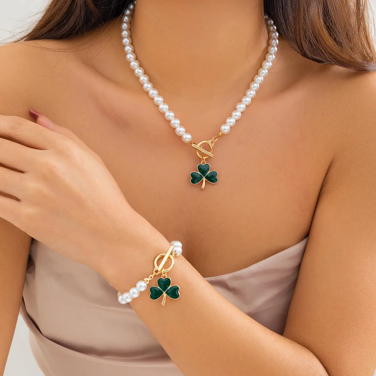Joyería de moda encanto collar de perlas de trébol de la suerte para mamá regalos del Día de la madre de las mujeres
