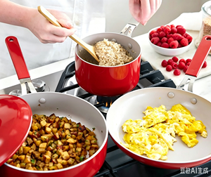 Juego de utensilios de cocina de cerámica <span class=keywords><strong>antiadherente</strong></span>, olla y sartén con tapa, cuerpo duradero, mango de silicona - Product Image 3