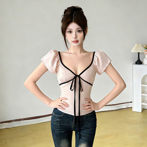 Camiseta de manga corta con lazo y mangas abullonadas estilo vintage, camiseta ajustada de color en contraste para ropa informal de verano para mujer - Product Image 5