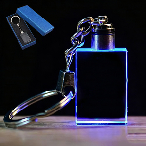 <span class=keywords><strong>Porte</strong></span>-clés LED en cristal K9 pas cher avec gravure intérieure, cube en verre transparent <span class=keywords><strong>personnalisé</strong></span> avec boîte cadeau - Product Image 1
