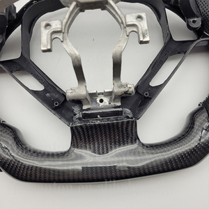 พวงมาลัยหนังคาร์บอนไฟเบอร์สำหรับ Infiniti พวงมาลัย G37 G27 - Product Image 6