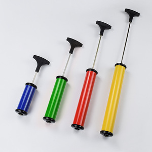 Mini bomba de aire portátil de 6 pulgadas de plástico con boquilla reemplazable para fútbol, baloncesto, voleibol y otros balones deportivos - Product Image 3