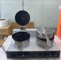 Nouvelle gaufrière commerciale en acier inoxydable en forme de sapin de Noël, gaufrière pour corn-dogs