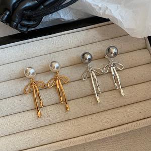 Pendientes de Plata de Ley S925 con Cinta de Perlas de Shi Jia, Estilo Fresco, para Mujer, Accesorio Elegante de Alta Gama - Product Image 1