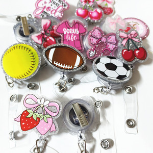 360 °   Porte-badge rétractable mignon en acrylique pour infirmière, étudiant en médecine, CNA, <span class=keywords><strong>MA</strong></span> - Product Image 1