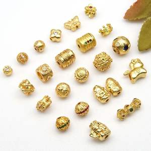 Perles dorées sablées de style ancien, préservant la couleur, avec mantra à six caractères à motif en zigzag, cheval en bois, vajra, interloc - Product Image 3