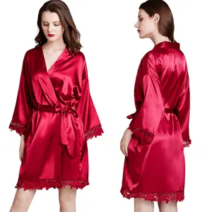 Robe de chambre de mariée de luxe en satin de couleur pure avec logo personnalisé pour adultes Robe de demoiselle d'honneur