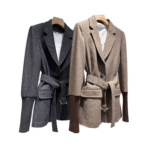 2025 nueva chaqueta de alta calidad para mujer Otoño Invierno prendas de vestir exteriores cuello con muescas de punto de retazos de manga larga de lana gris - Product Image 4