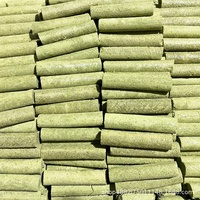 Bâtonnets de herbe pour chats lyophilisés de qualité supérieure, friandises riches en protéines sans céréales pour chats avec logo personnalisé