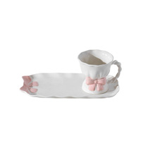 Bow Design Girly comme une jolie tasse en céramique ensemble tasse à café à pied exquise avec assiette à Dessert pour l'utilisation du café domestique et de fête