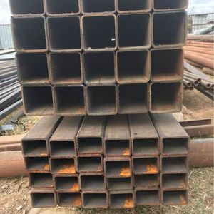 ERW 4 "soudure GI Tube carré rectangulaire <span class=keywords><strong>40X40</strong></span> 50X50 60X60 150X150 profilés <span class=keywords><strong>en</strong></span> <span class=keywords><strong>acier</strong></span> à section creuse Tuyau <span class=keywords><strong>en</strong></span> <span class=keywords><strong>acier</strong></span> rectangulaire galvanisé - Product Image 3