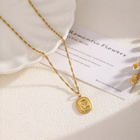 Collier pendentif en acier inoxydable vintage en forme de rose 3D, accessoire polyvalent et tendance en acier inoxydable
