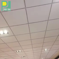 Plaques de plafond en gypse écologiques, autocollantes, en PVC, pour la décoration intérieure des salons et des bureaux