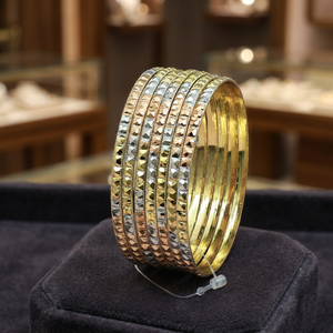 Venta al por mayor de brazaletes chapados en oro de 3 tonos, brazaletes multicolores, brazaletes de moda, brazaletes tricolores de latón. - Product Image 5