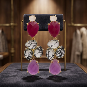 Pendientes Colgantes Hechos a Mano en Plata de Ley, Chapados en Oro, Modernos y a la Moda - Product Image 3