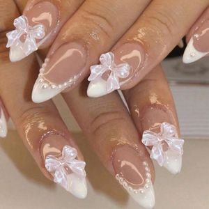 24 <span class=keywords><strong>Uñas</strong></span> <span class=keywords><strong>Postizas</strong></span> Color Nude con Lazo 3D Blanco y Decoración de Perlas, <span class=keywords><strong>Uñas</strong></span> <span class=keywords><strong>Postizas</strong></span> Almendradas con Degradado Transparente, Hechas a Mano <span class=keywords><strong>para</strong></span> Mujeres y <span class=keywords><strong>Niñas</strong></span> - Product Image 5