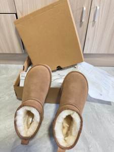 Botas de Nieve Unisex UGGS 2026 de Diseño, Calidad Premium, Forradas de Felpa, Transpirables, Antideslizantes, Elegantes, Ligeras y Térmicas - Product Image 2