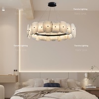 Lustre LED multi-têtes en cuivre et marbre, design moderne et minimaliste, personnalisable, pour salon et salle à manger