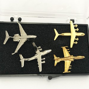 AVION MILITAIRE - Paris insignes Rare - Pin Pins Badge EUR 4,80