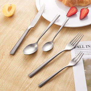 304 acier inoxydable rétro couverts ensemble <span class=keywords><strong>argenterie</strong></span> vaisselle ensemble cuillère couteau fourchette Style ancien cuillères à café Vintage vaisselle ensemble - Product Image 6