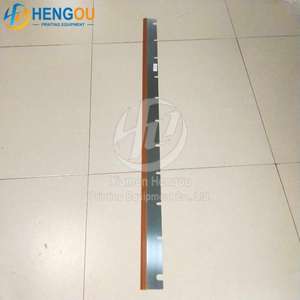 Lama 41.010.180 per macchine da stampa SM102 in poliuretano SM102 pezzi di ricambio 1090x60x0,5mm - Product Image 3