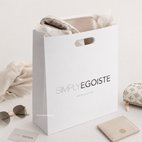 Sacs en papier fantaisie de haute qualité, personnalisés, avec poignées découpées, pour cosmétiques, soins de la peau, rouges à lèvres, sacs cadeaux, design blanc, emballage de beauté
