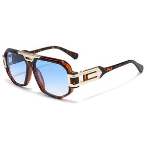 Nuovo stile estivo di tendenza maschile di alta qualità Design di lusso UV400 protezione <span class=keywords><strong>da</strong></span> <span class=keywords><strong>uomo</strong></span> retrò grande quadrato nero 2025 <span class=keywords><strong>da</strong></span> <span class=keywords><strong>sole</strong></span> <span class=keywords><strong>da</strong></span> guida - Product Image 4