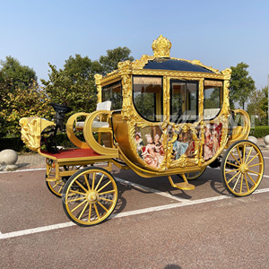 Carroza de Caballos Estilo Palacio Noble con Conducción Eléctrica para Parques Temáticos Europeos y Equipos de Fotografía para Check-in - Product Image 4