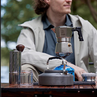 Ensemble de cafetière Moka portable en acier inoxydable de style européen Colbro, avec étui de rangement EPP, moulin à café manuel et diffuseur de chaleur