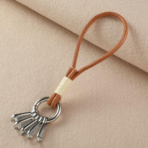 Porte-monnaie <span class=keywords><strong>en</strong></span> corde de cuir tressé à la main Mengda avec boucle fer à cheval <span class=keywords><strong>en</strong></span> alliage de zinc, style luxueux, léger et résistant - Product Image 6