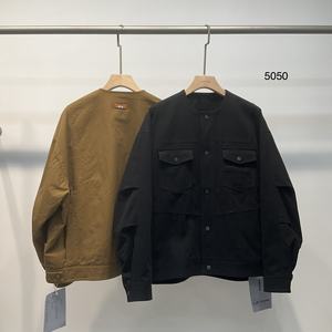 Chaquetas Unisex Acolchadas con Cierre y Cuello Solapa, 100% Algodón, Color Caqui y Negro, Estilo Casual Holgado, Ropa Urbana de Moda, Servicio OEM, Estilo Universitario - Product Image 1