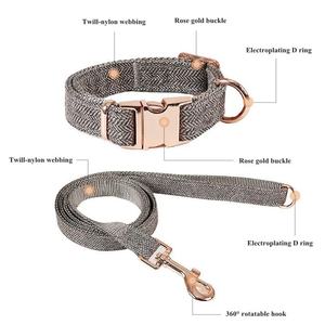 Juego de Correa y <span class=keywords><strong>collar</strong></span> de sarga rosa de lujo personalizado 2025 con hebilla de oro rosa y Gancho de cuerda 360 Correa y <span class=keywords><strong>collar</strong></span> de Tweed para mascotas - Product Image 2
