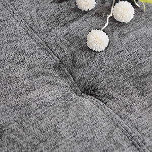 Produits uniques en ligne : Pouf carré en velours pour appartement, villa, salons – Rembourré, flexible, support de petites commandes - Product Image 4