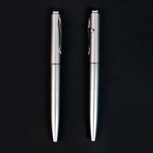Popular juego de espionaje UV Pen Los estudiantes usan secretamente Mark Papelería Juguetes con luz UV Bolígrafo <span class=keywords><strong>invisible</strong></span> bolígrafo espía - Product Image 1