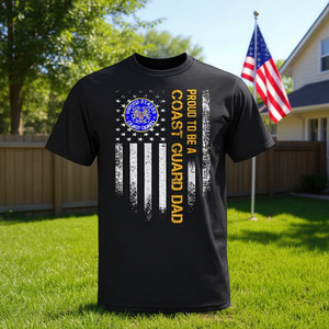 Camiseta Vintage con la Bandera Estadounidense, Orgulloso Padre de la Guardia Costera, Ropa Promocional Premium - Product Image 3