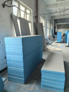 Panneau de mousse de <span class=keywords><strong>polystyrène</strong></span> <span class=keywords><strong>extrudé</strong></span> (XPS) de <span class=keywords><strong>couche</strong></span> d'isolation haute densité avec panneau de support <span class=keywords><strong>en</strong></span> polyuréthane pour utilisation dans <span class=keywords><strong>la</strong></span> salle de bain-Marque Shield - Product Image 5