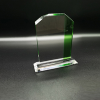 Verre de trophée en cristal de récompense de haute qualité personnalisé en gros professionnel pour les récompenses d'entreprise