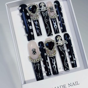 Nouveau produit lancé, série de couleurs rose-blanc, motif nœud papillon 3D, motif diamant, <span class=keywords><strong>ongles</strong></span> press-on <span class=keywords><strong>fantaisie</strong></span> faits à la main, style français. - Product Image 4