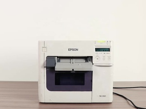เครื่องพิมพ์ฉลากดิจิตอลอิงค์เจ็ทอุตสาหกรรม TM-C3520 แบบม้วนต่อม้วน ความเร็วสูง เหมาะสำหรับงานพิมพ์สติกเกอร์บาร์โค้ดสีสำหรับสำนักงาน - Product Image 3